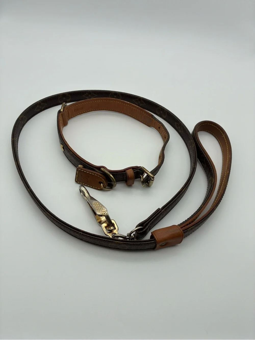 Louis Vuitton Baxter GM Brown Monogram Leather-Trim Dog Leash and Collar